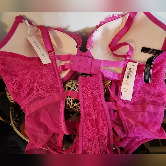 GORGEOUS LINGERIE - Picture 4 of 5